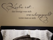 Wandtattoo Liebe ist das Einzige...