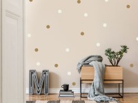 Wandgestaltung Wohnzimmer mit Punkten