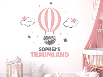 Wandtattoo Traumland mit Ballon und Name