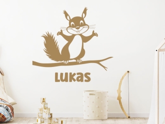 Wandtattoo Freches Eichhörnchen mit Wunschname