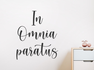 Wandtattoo In Omnia Paratus