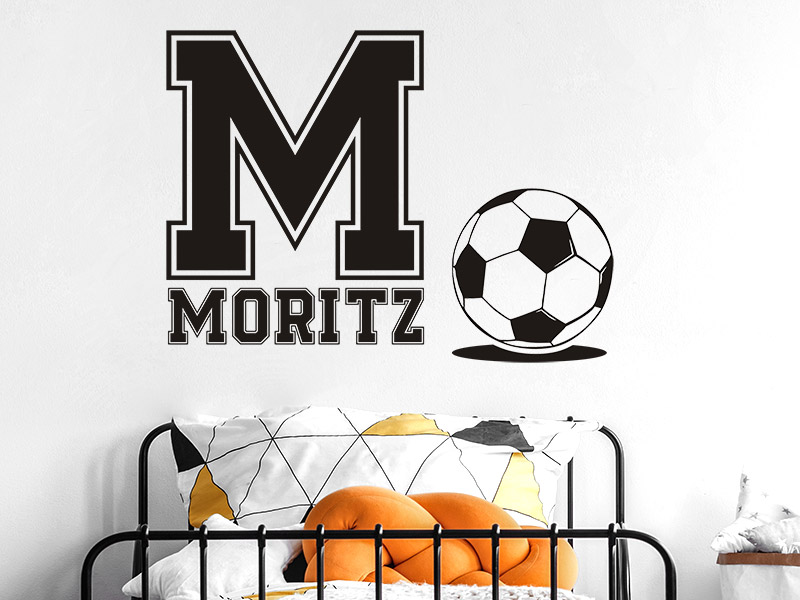 Wandtattoo Fußball mit Wunschname und Buchstabe