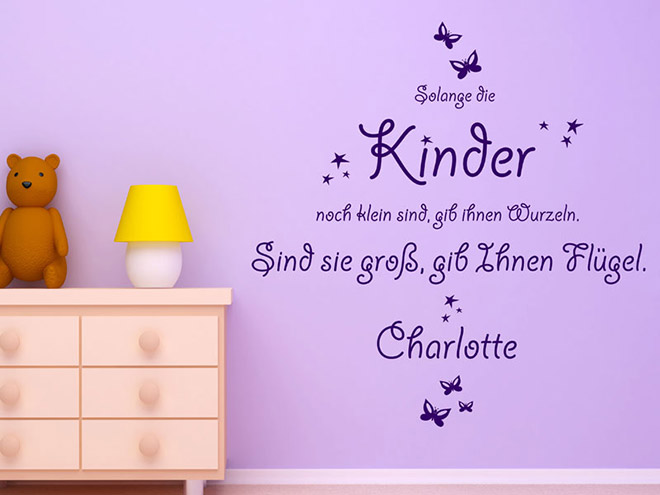 Wandtattoo Gib Kindern Flügel mit Wunschname Wandtattoos.de